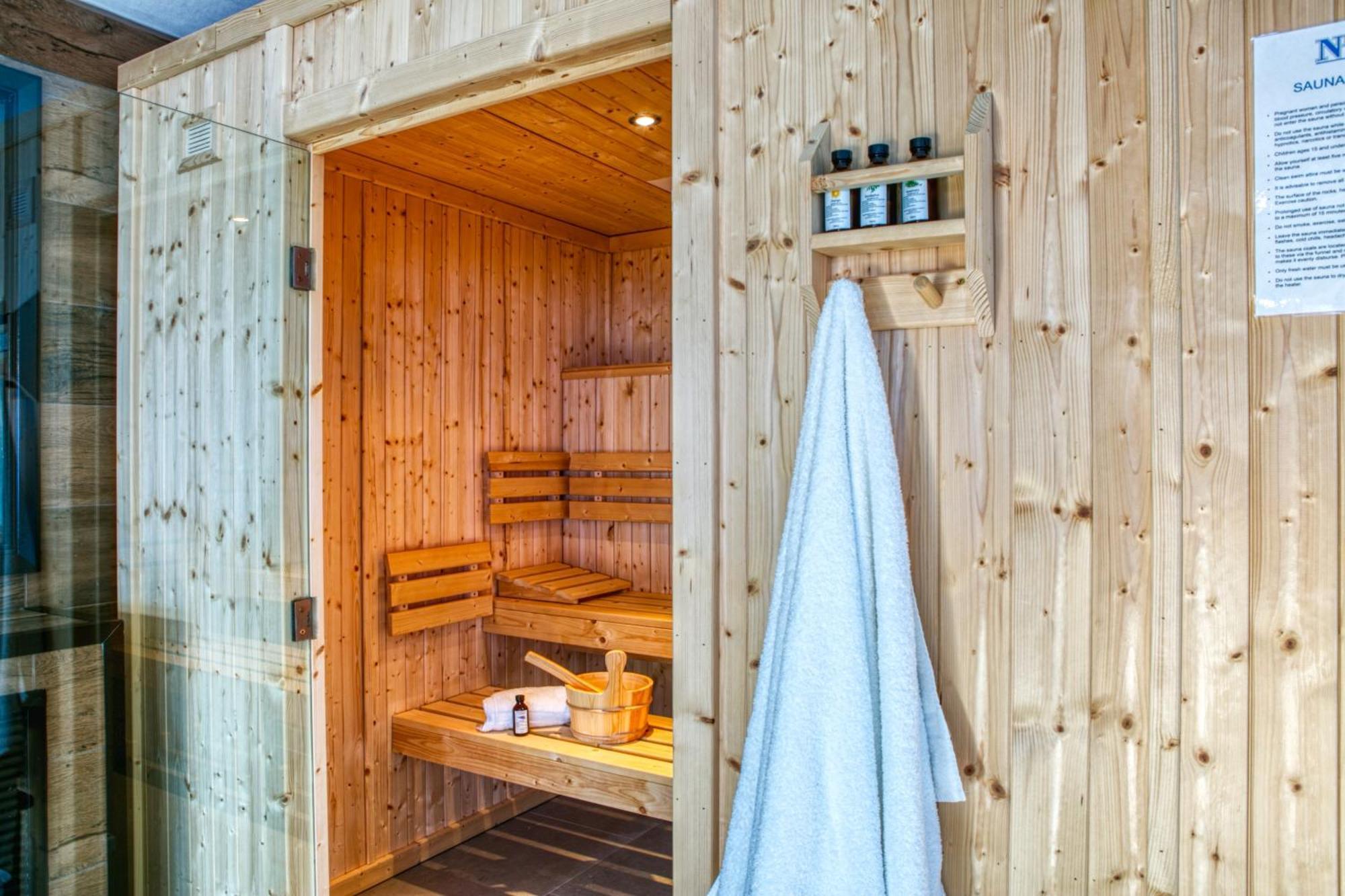 Newlands Holidays 4* Bridport